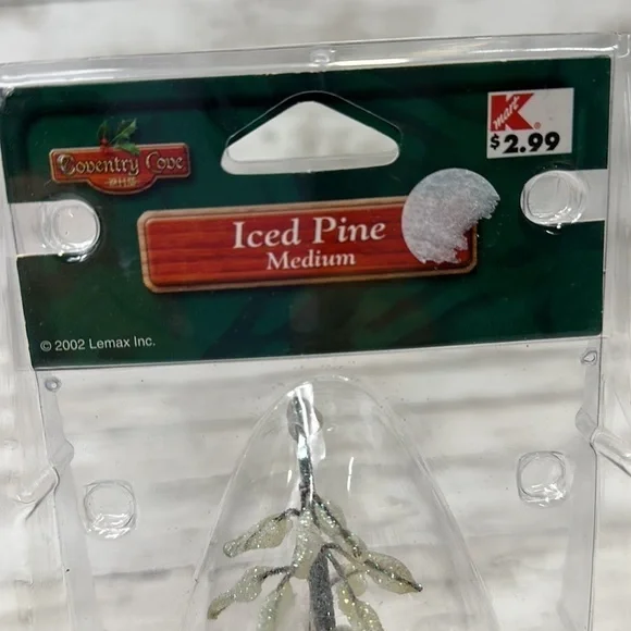 LEMAX ICED PINE MEDIUM CHRISTMAS VILLAGE ACCESSORY COVENTRY COVE 2002 vintage - Picture 2 of 5